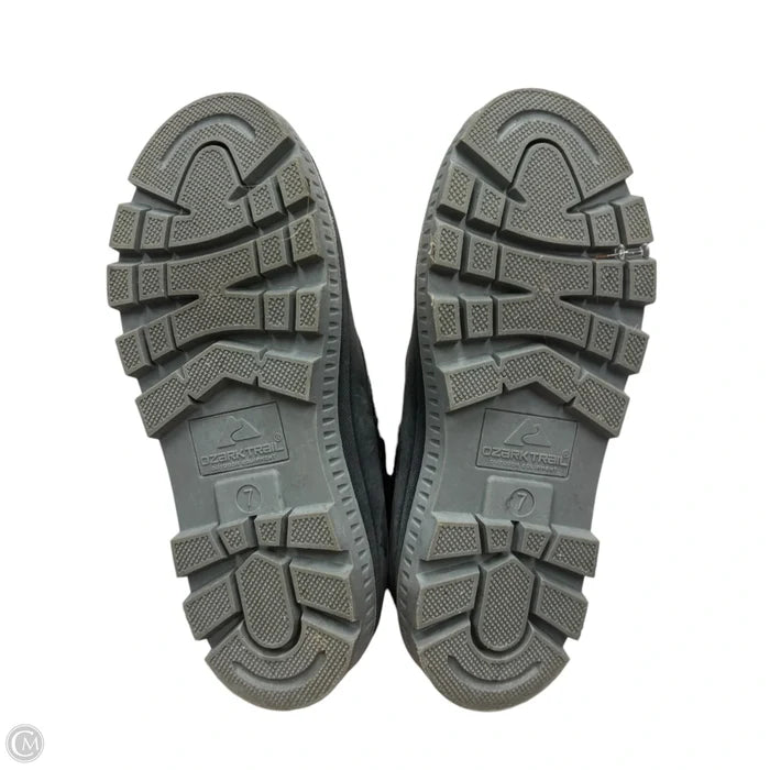 Boots Snow By Ozearl Trail In Black, Size: 7