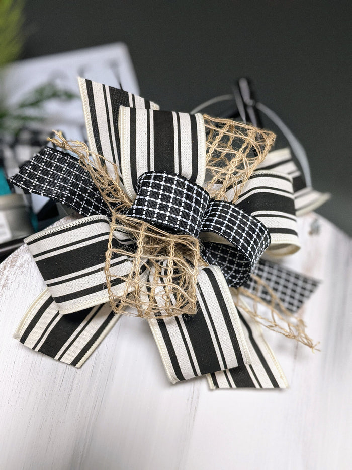 Farmhouse Bow