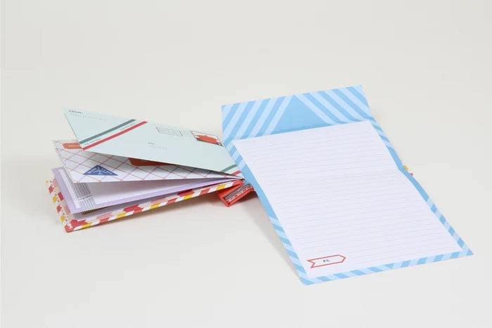 Letters To My Mom: A Paper Time Capsule