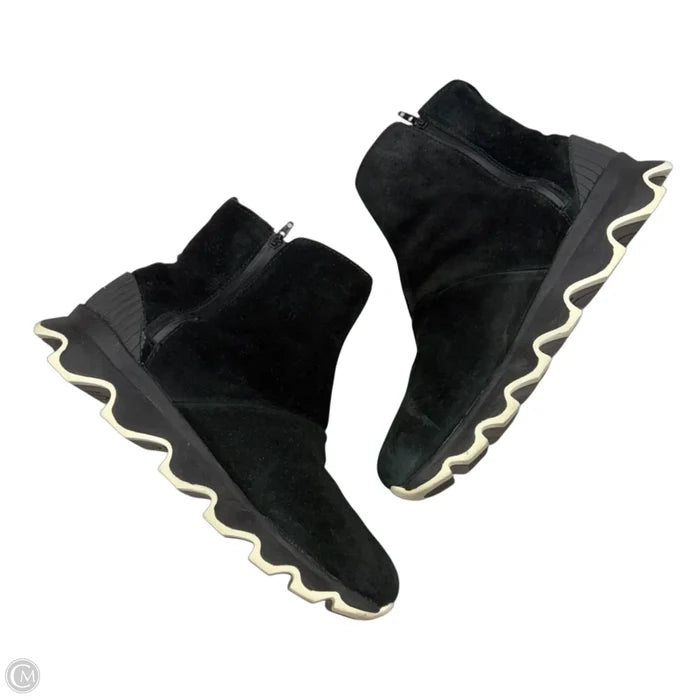 Boots Ankle Flats By Sorel In Black, Size: 6.5