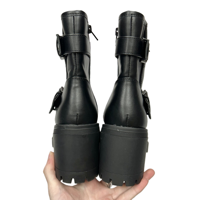 Boots Ankle Heels By Esprit In Black, Size: 7