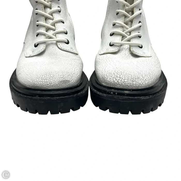Boots Designer By Tory Burch In White, Size: 9.5