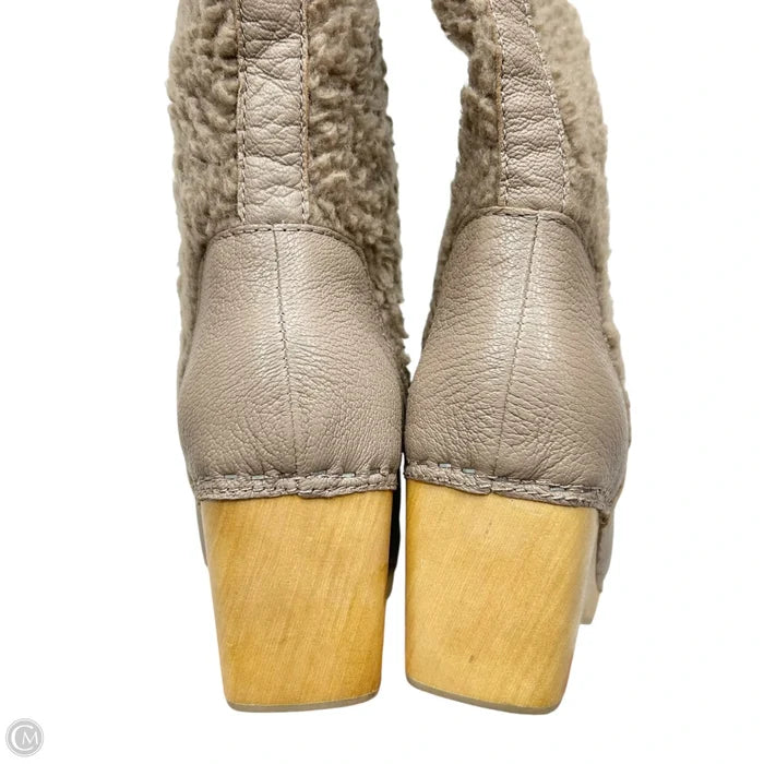 Boots Knee Heels By Kelsi Dagger In Taupe, Size: 9
