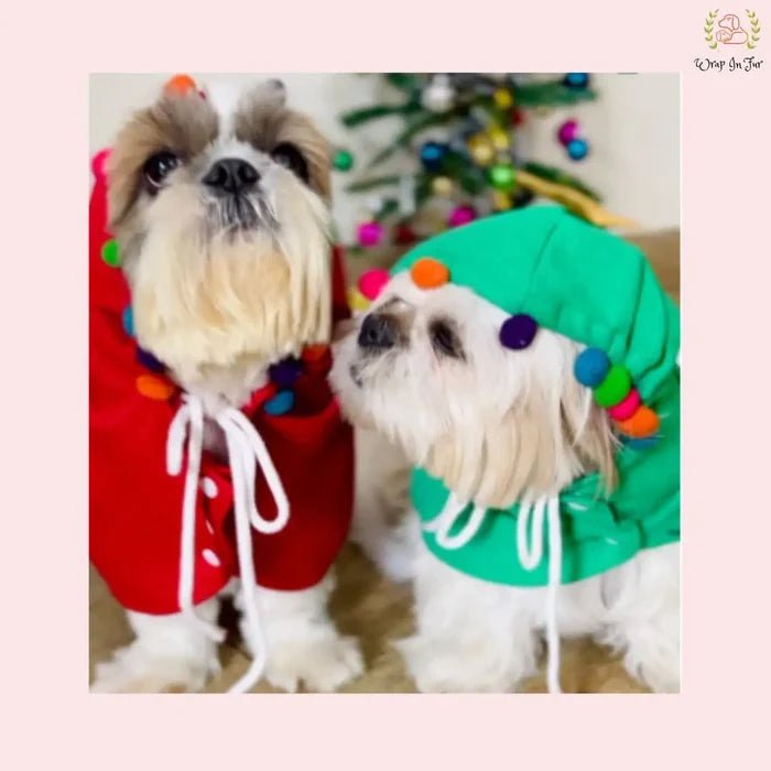 Christmas Pompom Cape for Dogs– Cozy Holiday Cloak