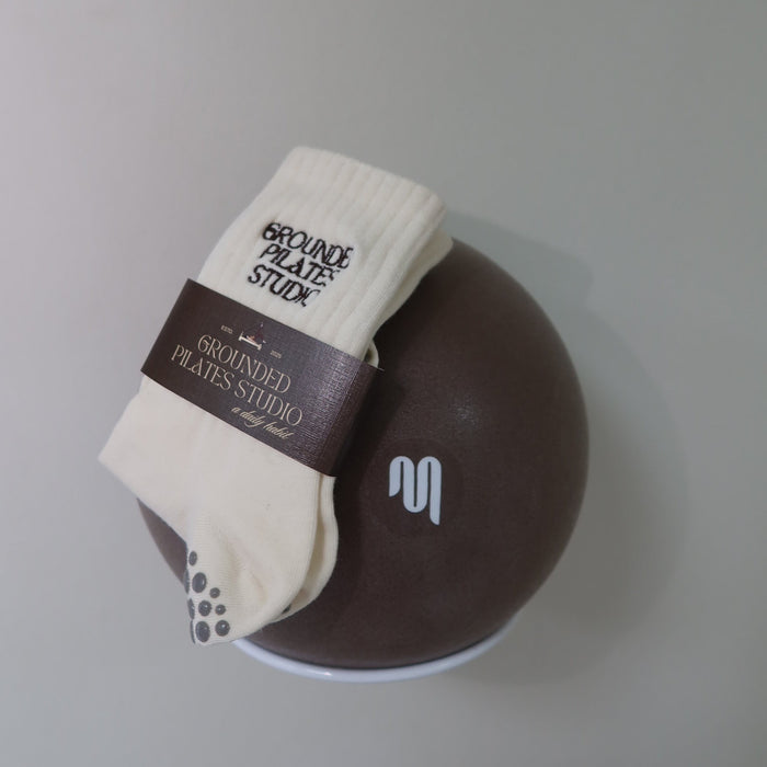 Grounded Grip Socks - Cream