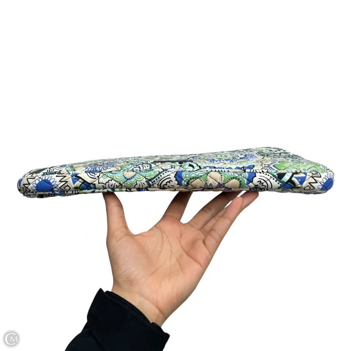 Laptop Sleeve By Vera Bradley, Size: Medium