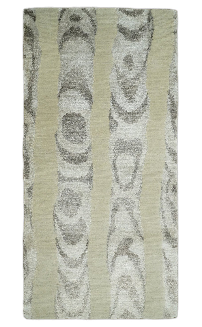 Modern Abstract 2x3 Beige and Gray Hand Knotted Entryway Wool and Silk Area Rug | TRD3367123 - The Rug Decor