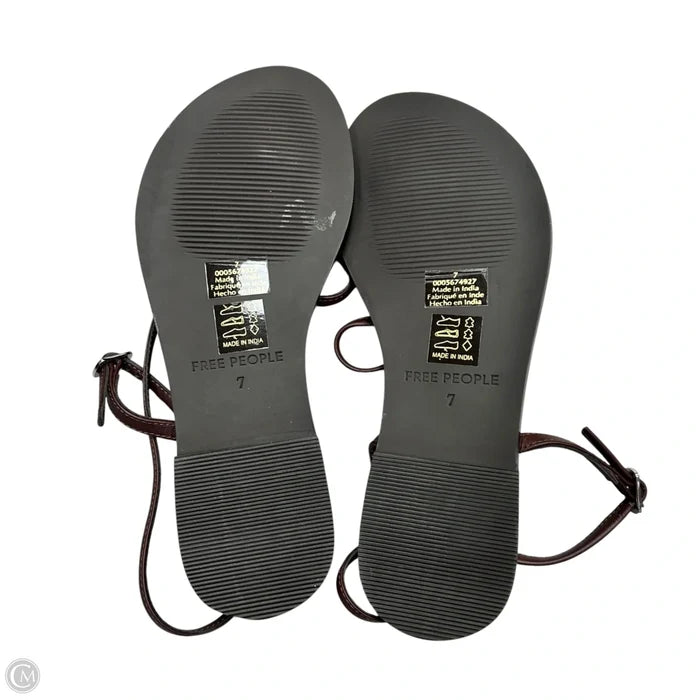 Sandals Flats By Free People In Maroon, Size: 7