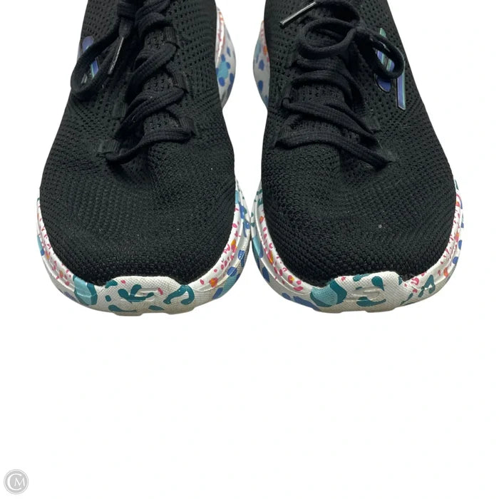 Shoes Athletic By Skechers In Black & White, Size: 8.5