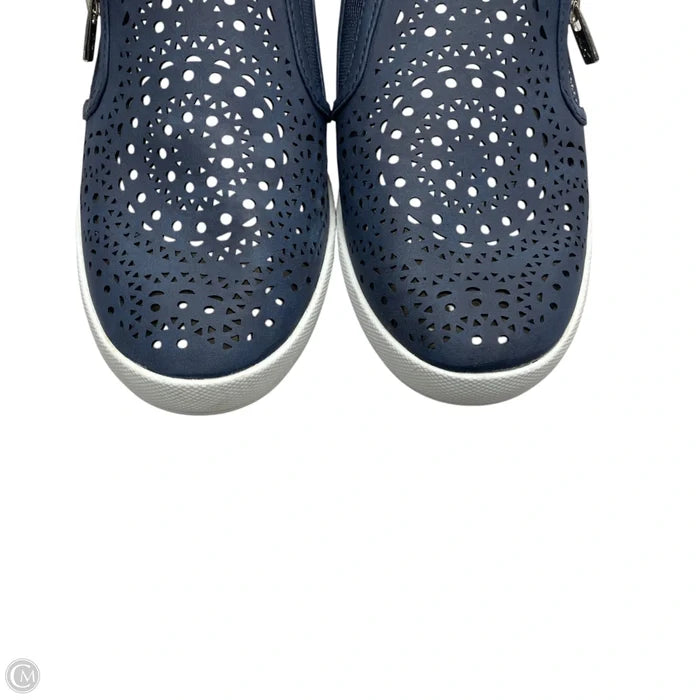 Shoes Flats By Anne Klein In Navy, Size: 10