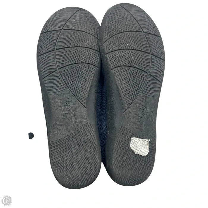 Shoes Flats By Clarks In Black & Blue, Size: 9.5