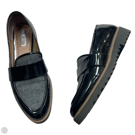 Shoes Flats By Halogen In Black & Grey, Size: 8