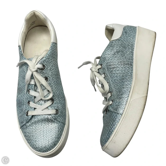 Shoes Sneakers By Naturalizer In Blue & White, Size: 7.5
