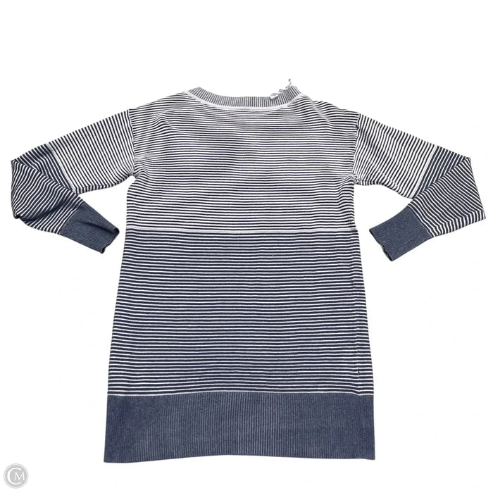Top Long Sleeve By Daily Practice By Anthropologie In Purple, Size: Xs