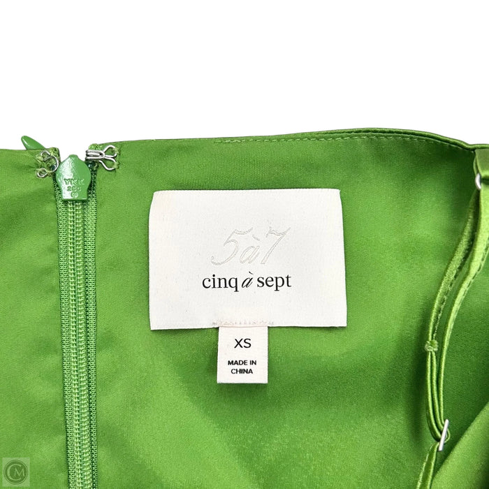 Top Sleeveless By Cinc A Sept In Green, Size: Xs
