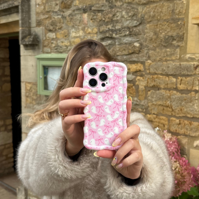 Wavy Phone Case - Cute Ghosts