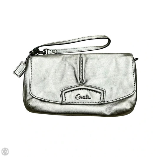 Wristlet Designer By Coach, Size: Medium